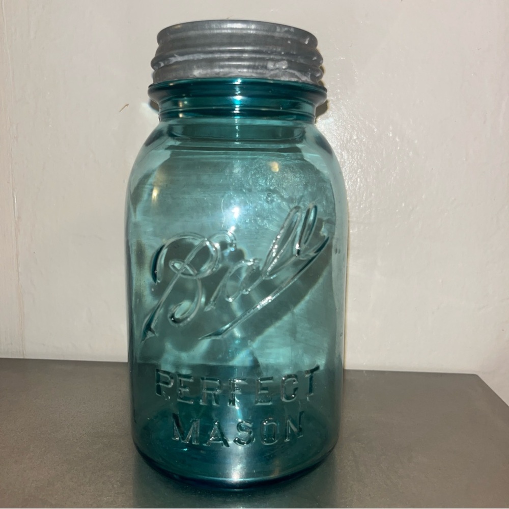 BLUE BALL PERFECT MASON 9.5” JAR w/ZINC LID